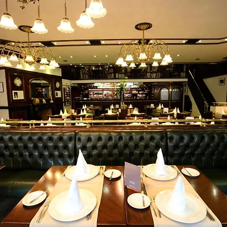 Hotel-restaurant L'auberge Hotel Spa