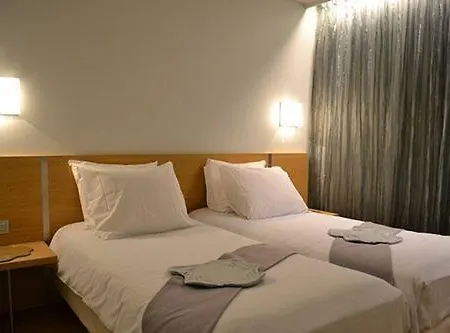 Otel Hotel-restaurant L'auberge Spa